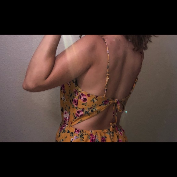 romper - Picture 2 of 2